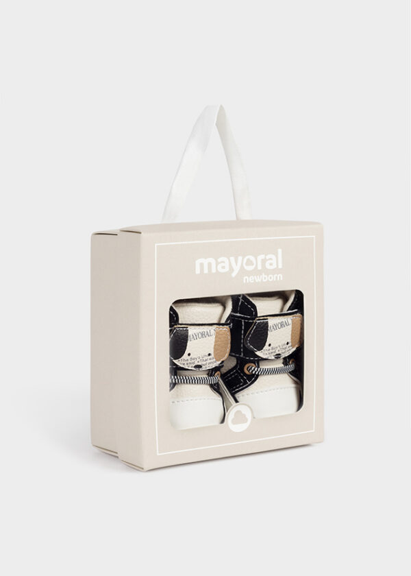 Παπούτσια Αγκαλιάς