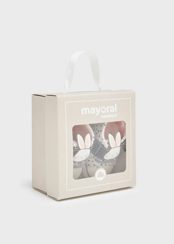 Βρεφικά παπουτσάκια αγκαλιάς Mayoral 9515