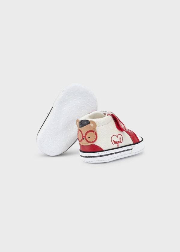 Παπουτσάκια για νεογέννητο Mayoral 9573