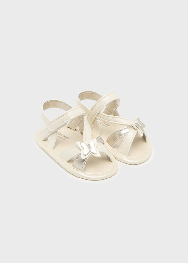 Σανδάλια αγκαλιάς Mayoral 9635 για κορίτσια