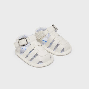 Παπουτσάκια αγκαλιάς πέδιλα Mayoral 9624 για αγόρια