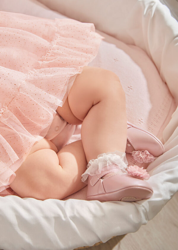 Παπουτσάκια αγκαλιάς Mayoral 9740 για κορίτσια